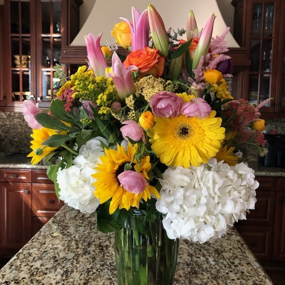 Lopez Flowers - Florists Near Me - Encinitas, California Lopez Flowers - Florists Near Me - Encinitas, California