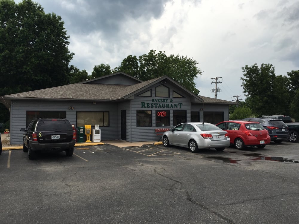 ALICE IRENE’S RESTAURANT & BAKERY Updated August 2024 310 S Hwy 60