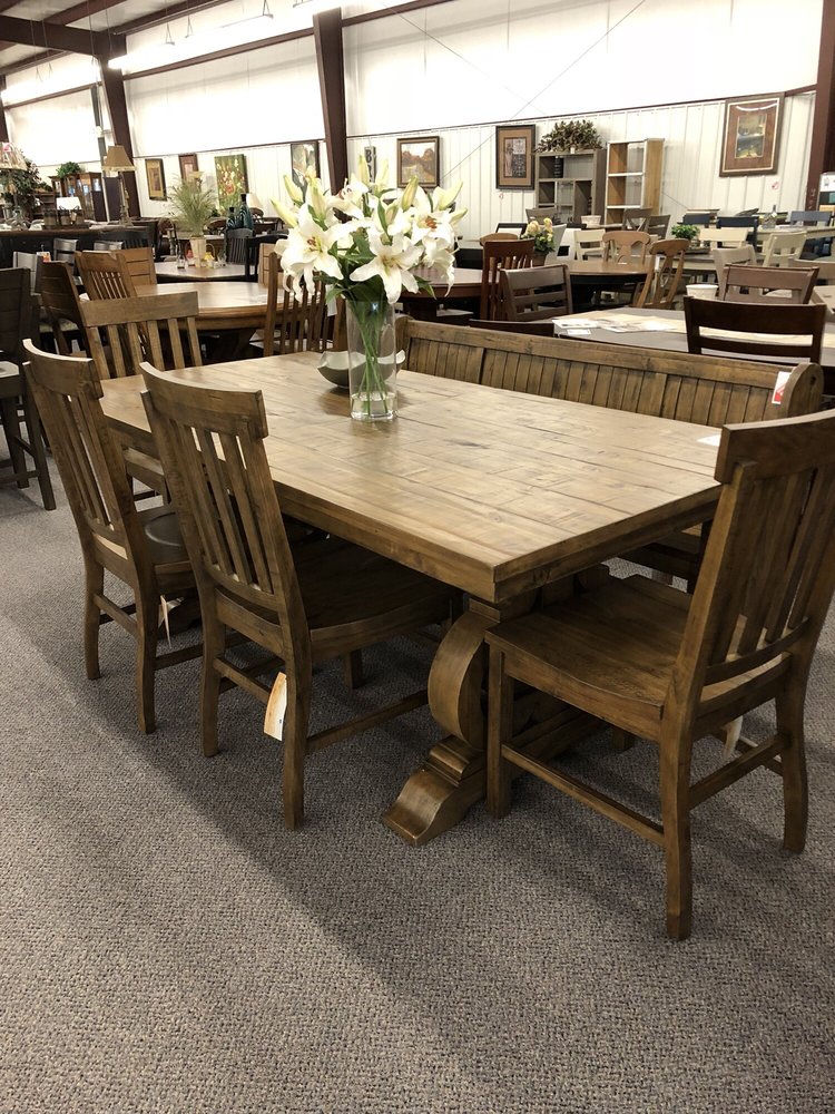 BROUWER’S CARPET & FURNITURE 3333 E Ctr, Warsaw, Indiana Furniture