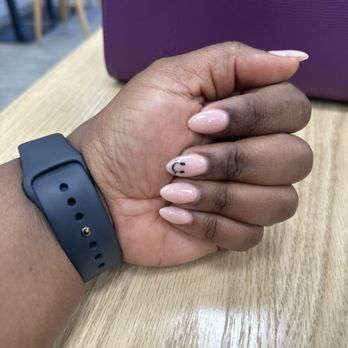 QD Nails & Spa - Nail Salons Near Me - Durham, North Carolina