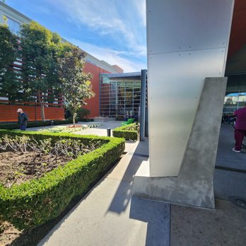 St. Joseph Hospital - Hospitals Near Me - Orange, California