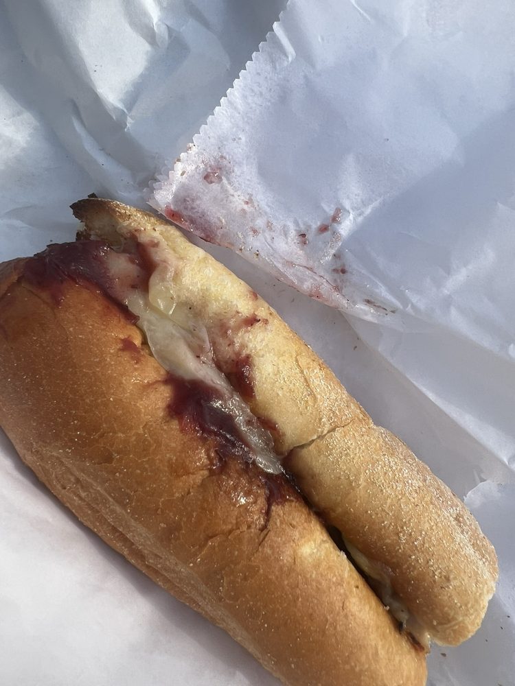 COMPLIMENTS ONLY - WASHINGTON - Updated June 2025 - 526 8th St SE, Washington, District of