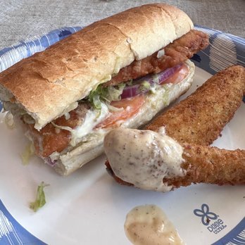 Wiseguys Pizzeria And Subs - Chicken Finger Sub and Fried Pickles - Sandwiches Near Me - Hammondsport, New York
