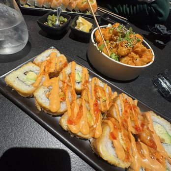 Sushi Roll - Sushi Bars Near Me - Chula Vista, California