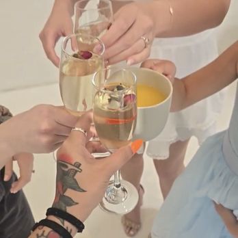 Grace Loves Lace - Dallas - Champagne and orange juice - Bridal Near Me - Dallas, Texas Grace Loves Lace - Dallas - Champagne and orange juice - Bridal Near Me - Dallas, Texas