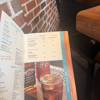 Cheddar's Scratch Kitchen - Comfort Food Near Me - Newport News, Virginia
