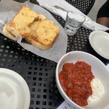 Amicci's - Meatballs (3) in Marinara with Fresh Ricotta Garlic Bread - Italian Near Me - Baltimore, Maryland
