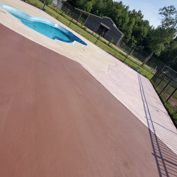 Woodrum Concrete - wet concrete at bottom is the color i chose. the light pink at top right is how it is when it dries - Masonry/Concrete Near Me - Summerville, South Carolina Woodrum Concrete - wet concrete at bottom is the color i chose. the light pink at top right is how it is when it dries - Masonry/Concrete Near Me - Summerville, South Carolina