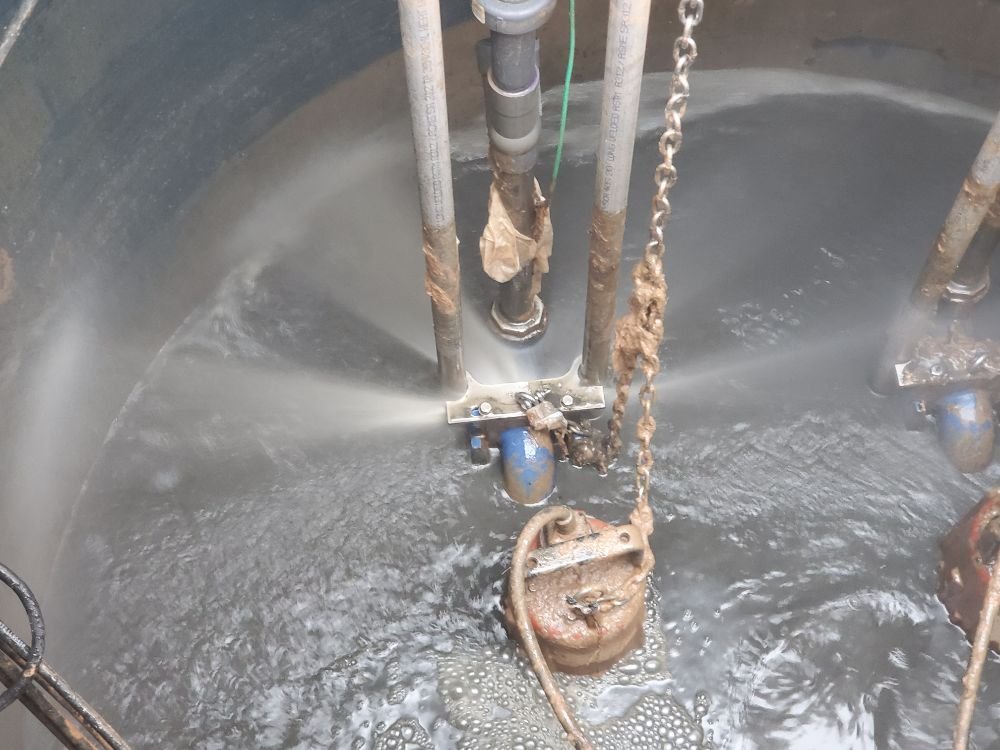 Slide of H2O Pro Plumbing