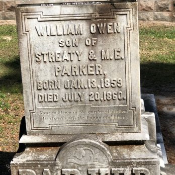 Oak Hill Cemetery - Oldest grave in the cemetery. - Landmarks & Historical Buildings Near Me
