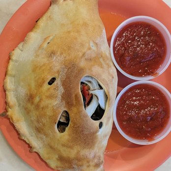 Amina Pizzeria - Vegan calzon!!!!!!! - Pizza Near Me - Honolulu, Hawaii