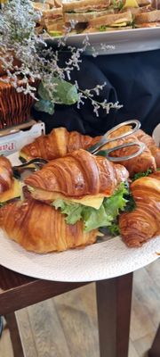 the Hive Carpenter by null