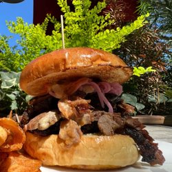 City Pork Perkins - Brisket Sandwich
