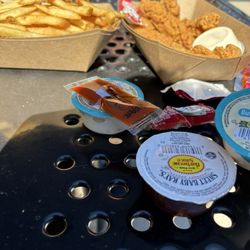 Pumphouse Biergarten - Old chicken tenders n fries