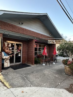 Local Joe's at Cave Spring by null