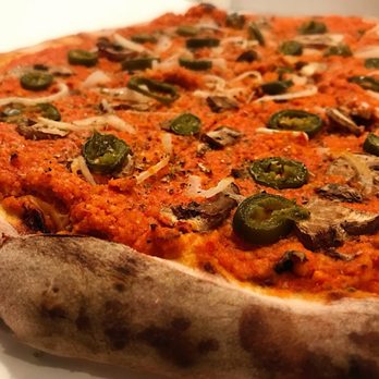 Pizza Head - Vegan pizza with onions, mushrooms and jalapeños. Actual color shown. - Pizza Near Me - Saint Louis, Missouri Pizza Head - Vegan pizza with onions, mushrooms and jalapeños. Actual color shown. - Pizza Near Me - Saint Louis, Missouri