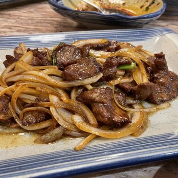 Red Chili - Beef and N8. Beef with Scallion Comes with white rice - Szechuan Near Me - Syracuse, New York Red Chili - Beef and N8. Beef with Scallion Comes with white rice - Szechuan Near Me - Syracuse, New York