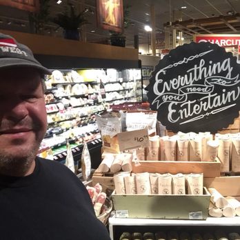 Giant Eagle Market District - Italian salami - Grocery Near Me - Pittsburgh, Pennsylvania