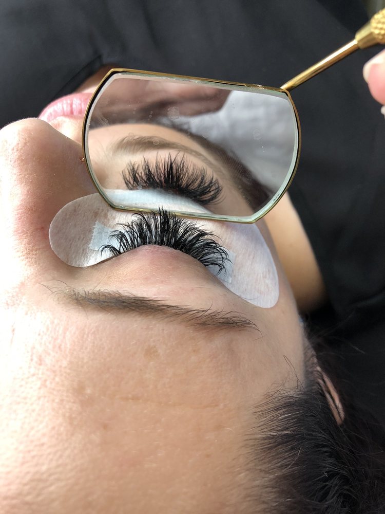 At Lash & Skin Care Logo