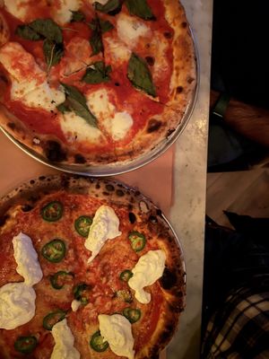 Parlor Pizza Bar River North by null