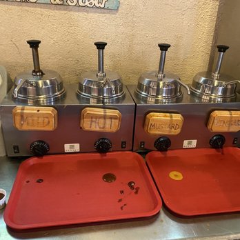 Central BBQ - House sauces. - Barbeque Near Me - Memphis, Tennessee Central BBQ - House sauces. - Barbeque Near Me - Memphis, Tennessee
