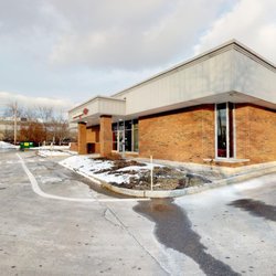 Bank of America Financial Center - Storefront