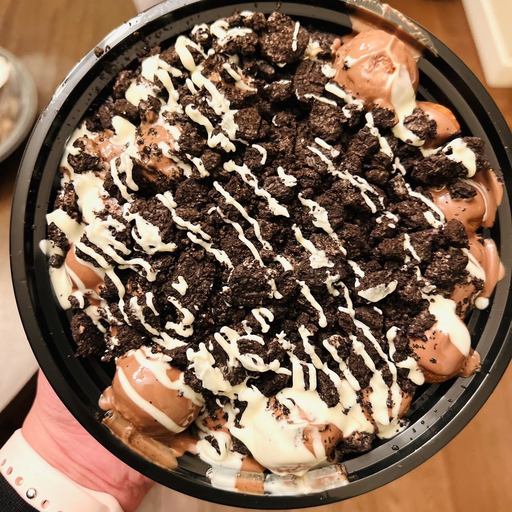 Dot Sugar - Oreo Lokma - Desserts Near Me - Beaverton, Oregon