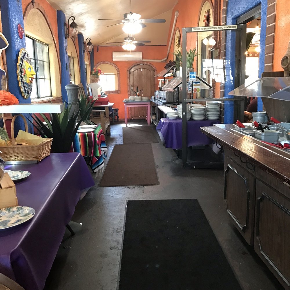 Crossroads Restaurant - Buffet - Mexican Near Me - Tucson, Arizona