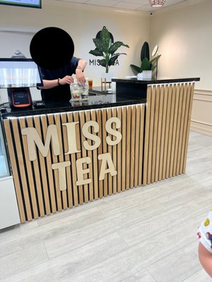 Miss Tea by null