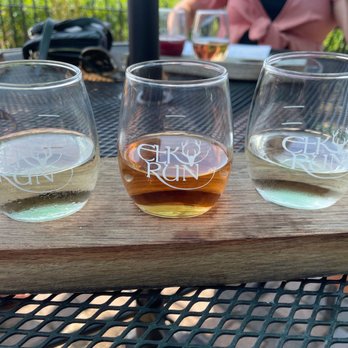 Elk Run Vineyards - Wine flight - Wineries Near Me - Mt Airy, Maryland Elk Run Vineyards - Wine flight - Wineries Near Me - Mt Airy, Maryland