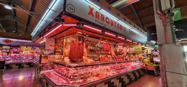 La Concepció Market by null