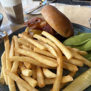 The Mortimer - Burger and fries - New American Near Me - San Francisco, California The Mortimer - Burger and fries - New American Near Me - San Francisco, California