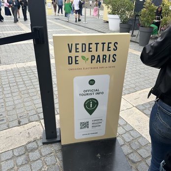 Vedettes de Paris - Boat Tours Near Me - Paris, 75