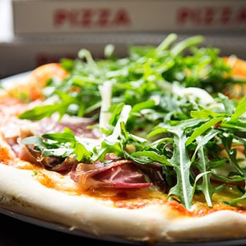 Pizzeria Flori - Pizza in der Pizzeria Flori in Wolfratshausen - Italian Near Me - Wolfratshausen, BY Pizzeria Flori - Pizza in der Pizzeria Flori in Wolfratshausen - Italian Near Me - Wolfratshausen, BY