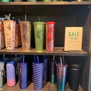 Starbucks - Coffee & Tea Near Me - Kailua, Hawaii Starbucks - Coffee & Tea Near Me - Kailua, Hawaii