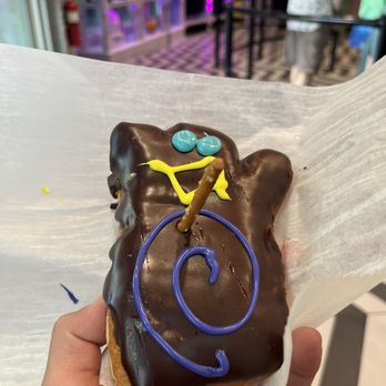 Voodoo Doughnut - Voodoo doll donut - Bakeries Near Me - Orlando, Florida Voodoo Doughnut - Voodoo doll donut - Bakeries Near Me - Orlando, Florida