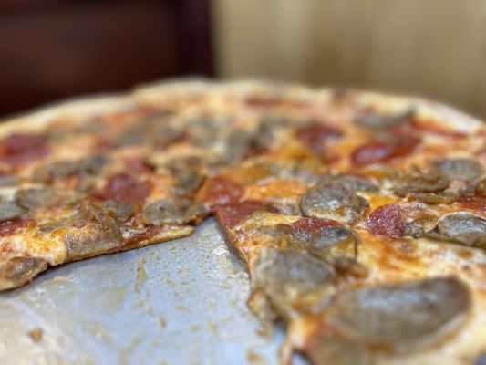 CIRO’S NEW YORK PIZZA - Updated October 2025 - 246 Photos & 429 Reviews