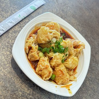 A Table Wayne's Kitchen - Asian Fusion Near Me - Manteca, California