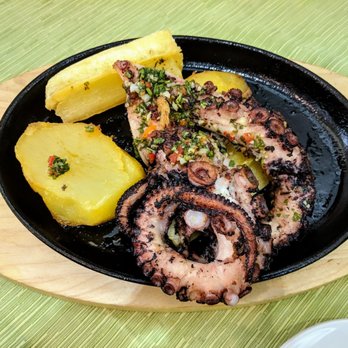 El Imperio - Grilled octopus - Peruvian Near Me - Viña del Mar, VS