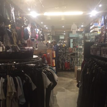 Hot Topic - Men's Clothing Near Me - Capitola, California Hot Topic - Men's Clothing Near Me - Capitola, California