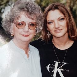 Covenant Hospice - My beautiful mom. May she rest in eternal peace.