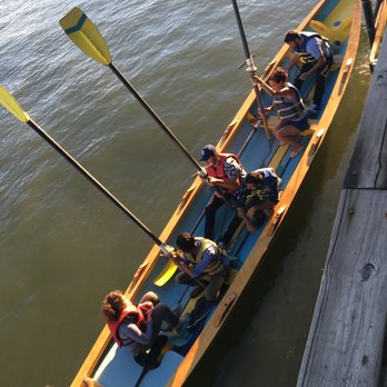 Village Community Boathouse - What they call "tossing the oar" so as to not hit the pier. - Boating Near Me - Manhattan, New York Village Community Boathouse - What they call "tossing the oar" so as to not hit the pier. - Boating Near Me - Manhattan, New York