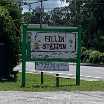 Fillin Station - Road side sign - Dive Bars Near Me - Beaufort, South Carolina