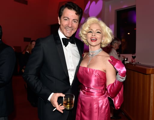 Helping Hand of Vegas Valley by null