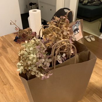 Bar Koukla - Bouquet of flowers from the sweet staff - Cocktail Bars Near Me - Toronto, Ontario