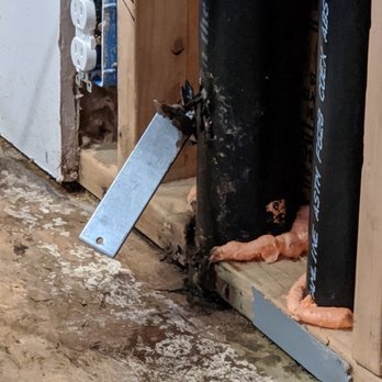 Arnold's Appliance - The anchor screwed into a sewer pipe by Arnold's Appliance causing a water leak. - Appliances Near Me - Bellevue, Washington Arnold's Appliance - The anchor screwed into a sewer pipe by Arnold's Appliance causing a water leak. - Appliances Near Me - Bellevue, Washington
