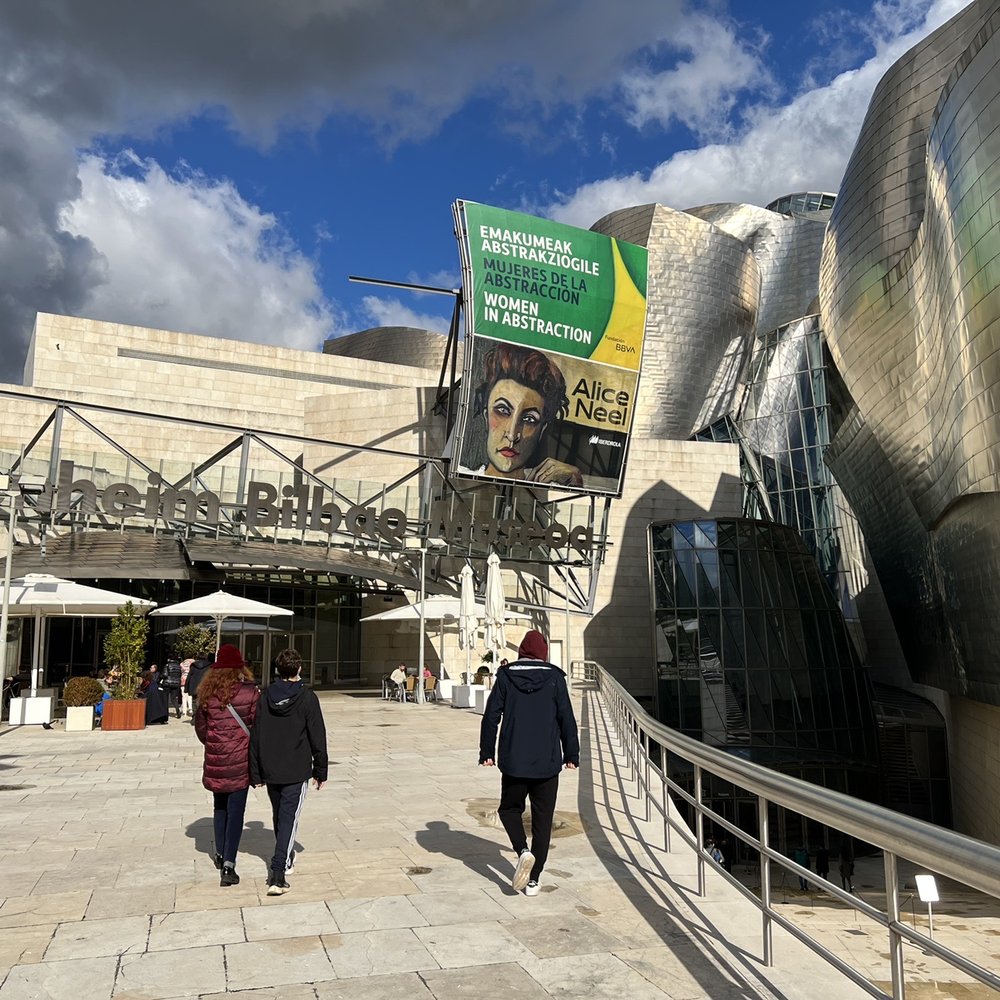 Museo Guggenheim Bilbao - Landmarks & Historical Buildings Near Me - Bilbao, BI