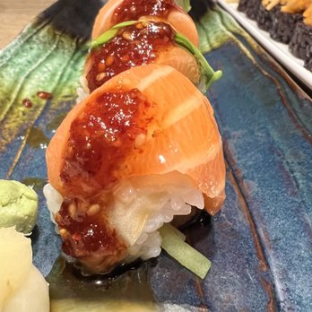 Union Sushi + Barbeque Bar - Japanese Near Me - Chicago, Illinois