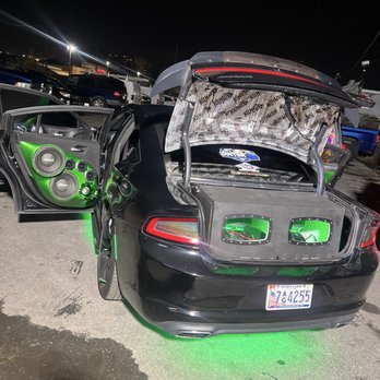 Custom Pro Car Audio - Car Stereo Installation Near Me - Hyattsville, Maryland Custom Pro Car Audio - Car Stereo Installation Near Me - Hyattsville, Maryland