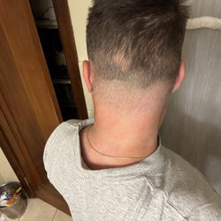 Mariemont Barber Shop - Disappointing.